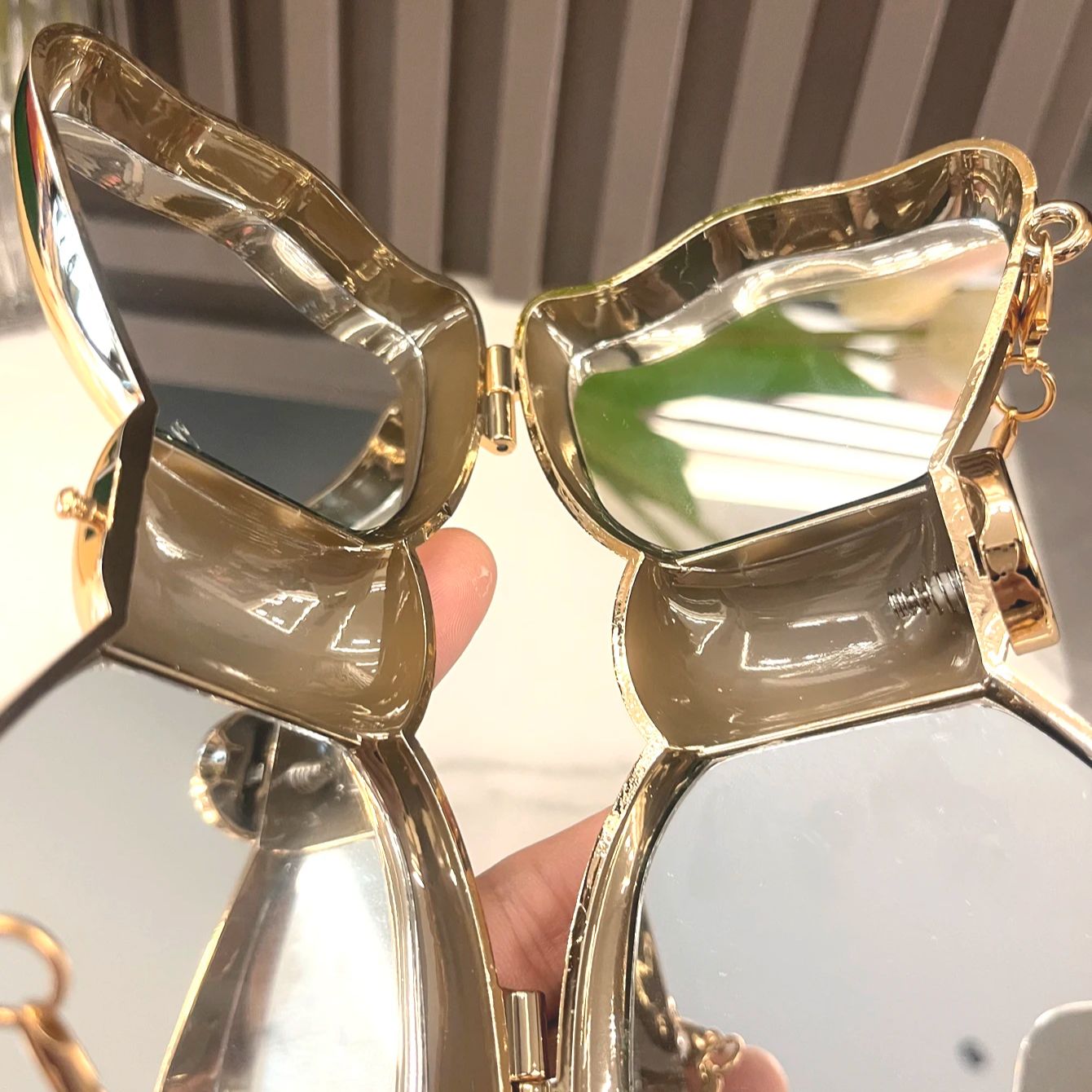 Golden Evening bag  Purses and - Luxury Bags Designer recensione e prezzo