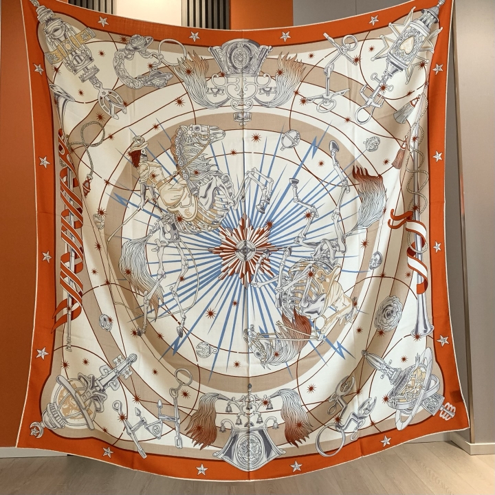 Luxury Brand Scarf Large Silk  - Luxury Bags For Women Brands recensione e prezzo