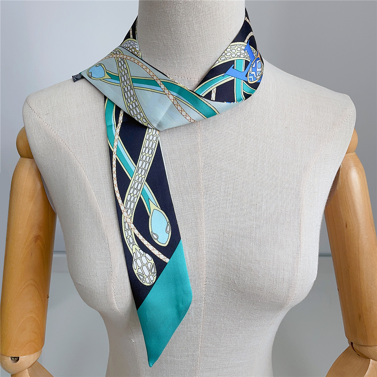 New Brand Design Colored Snake - Luxury Bags Designer recensione e prezzo