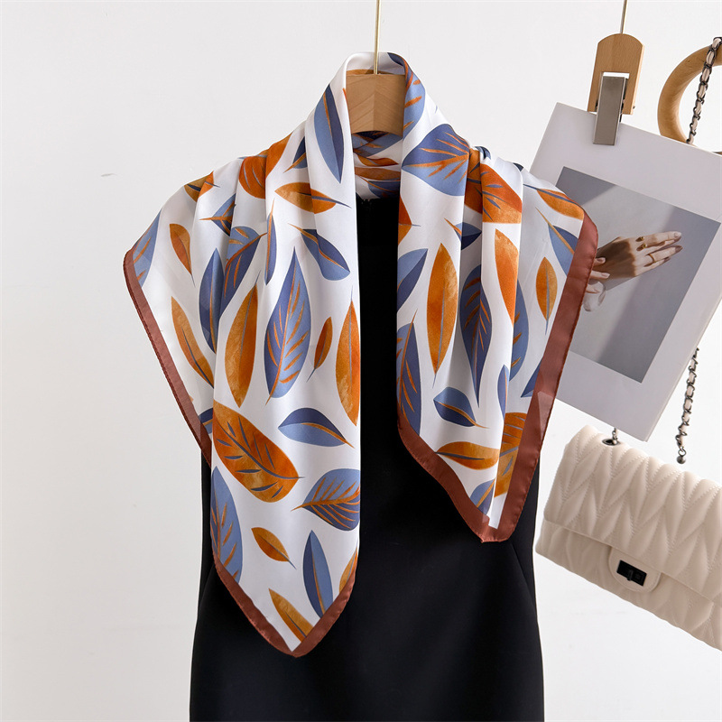 Luxury Brand Print 70cm Square - Luxury Bags For Women Brands recensione e prezzo