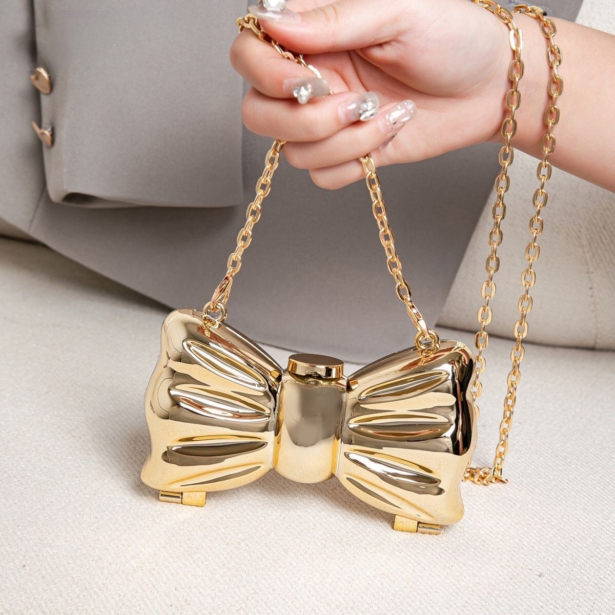 Luxury Fashion Metal Mini Hand - Luxury Bags Designer recensione e prezzo